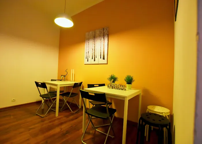 Swidnicka Хостел *