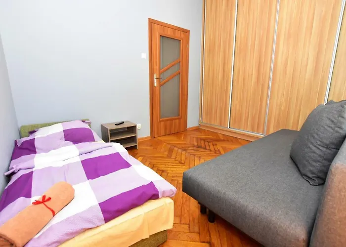 Swidnicka Хостел *